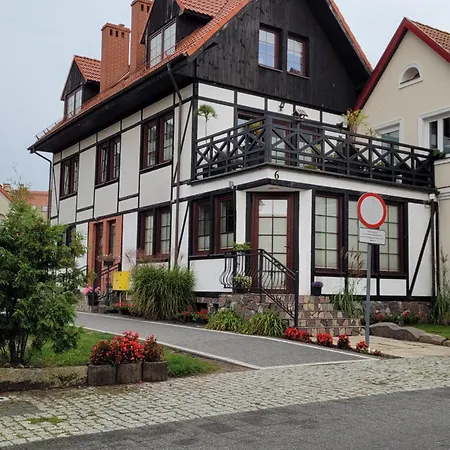Dom Aptekarza