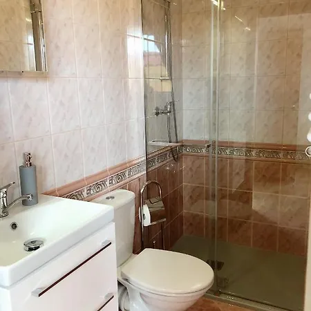 Dom Aptekarza * ウストカ